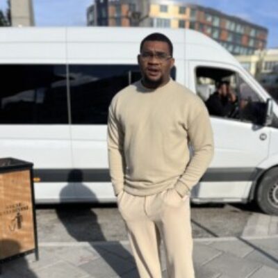 Profile picture of Victor
