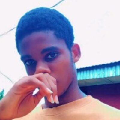 Profile picture of Simone sinnna